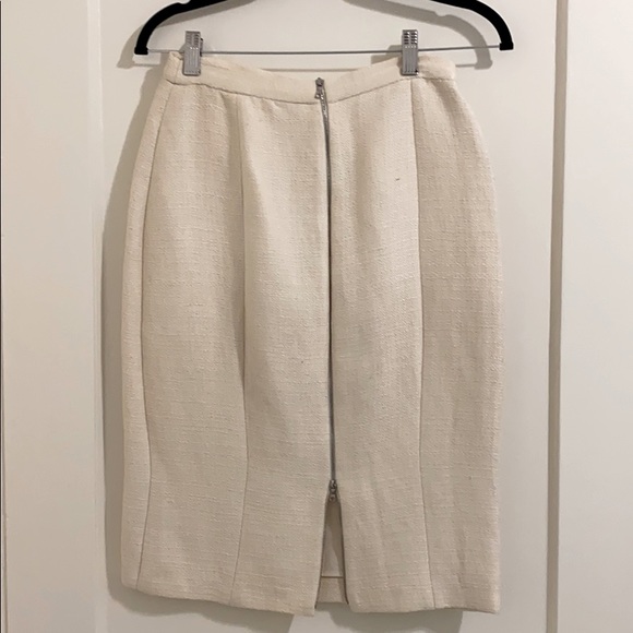 Narciso Rodriguez Cream Bouclé Linen Skirt - Picture 2 of 3